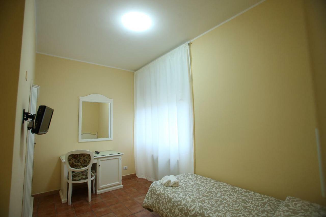 Hotel Villa Romana ピアッツァ・アルメリーナ エクステリア 写真